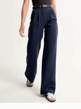 Abercrombie & Fitch Sloane Tailored & Pleated Navy Blue Pants Large